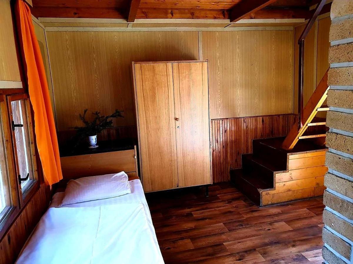 Chatovy Tabor Maly Ratmirov Bagian luar foto